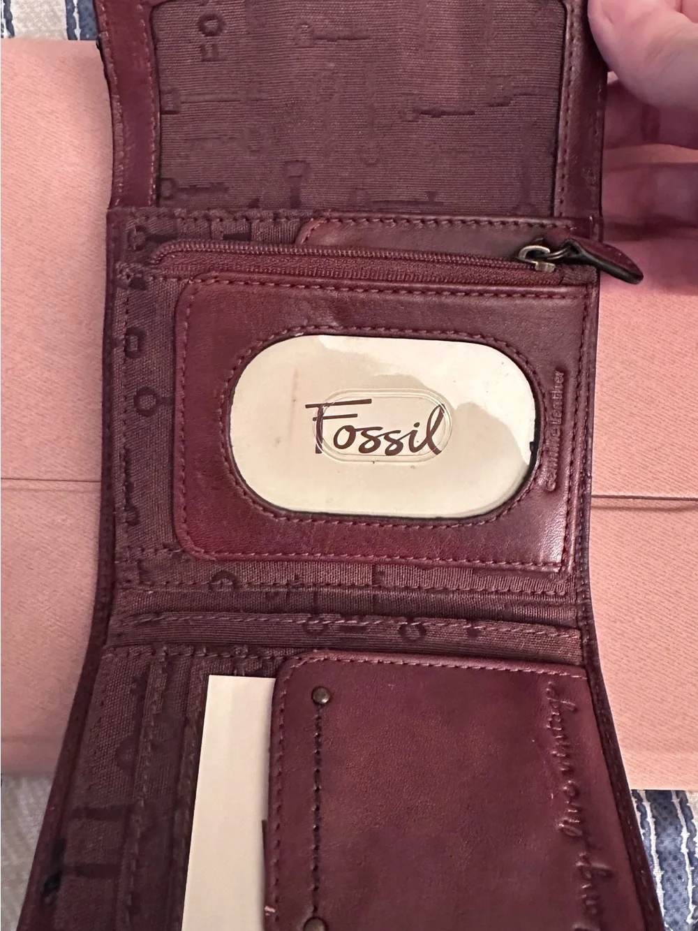 Vintage Fossil Reissue VRI Push Lock Two Tone, Leather Clutch Wallet